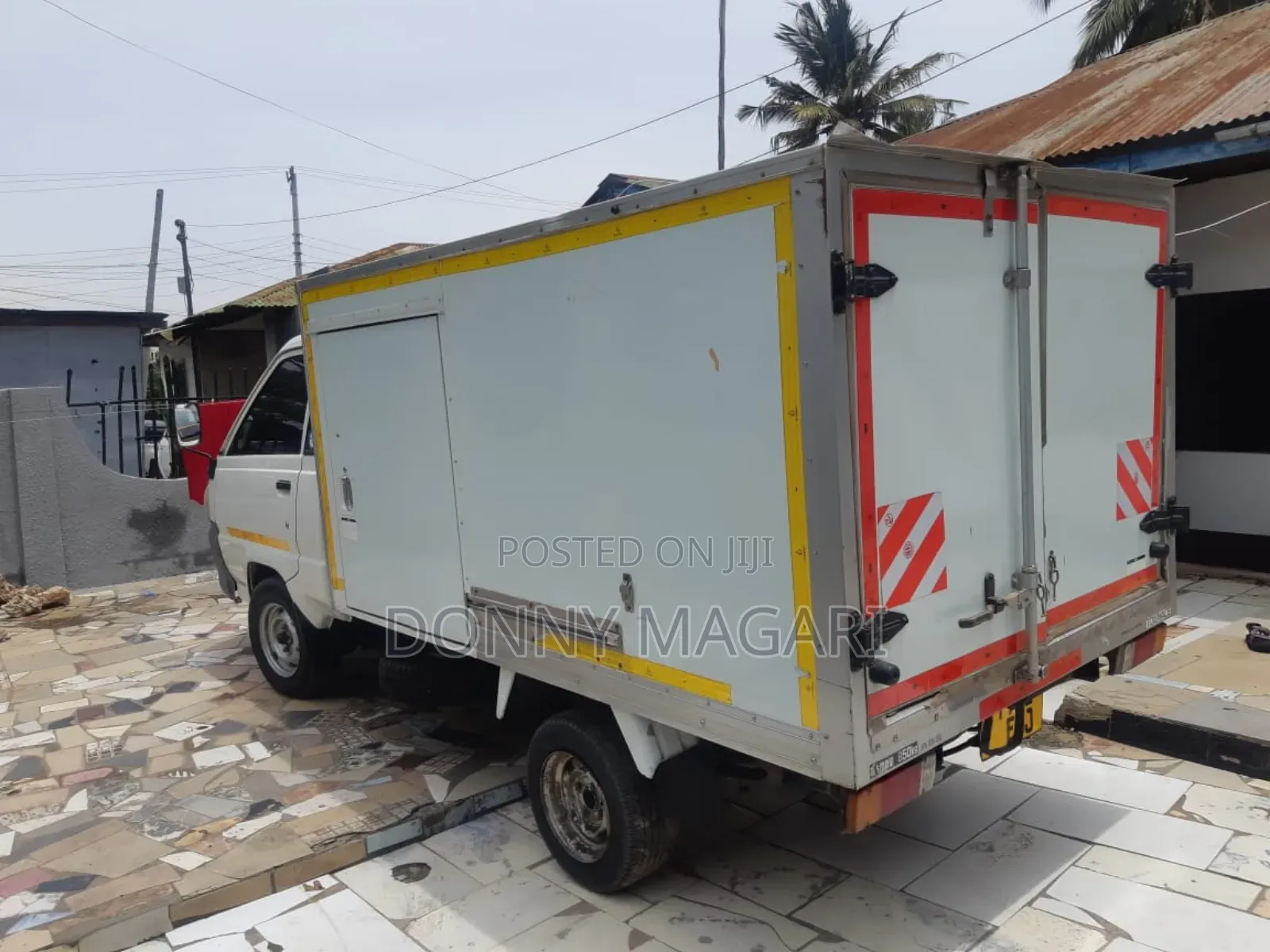 Toyota Townance 2002 White