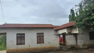 7bdrm Apartment in Kasumulu Boarder, Kyela for sale