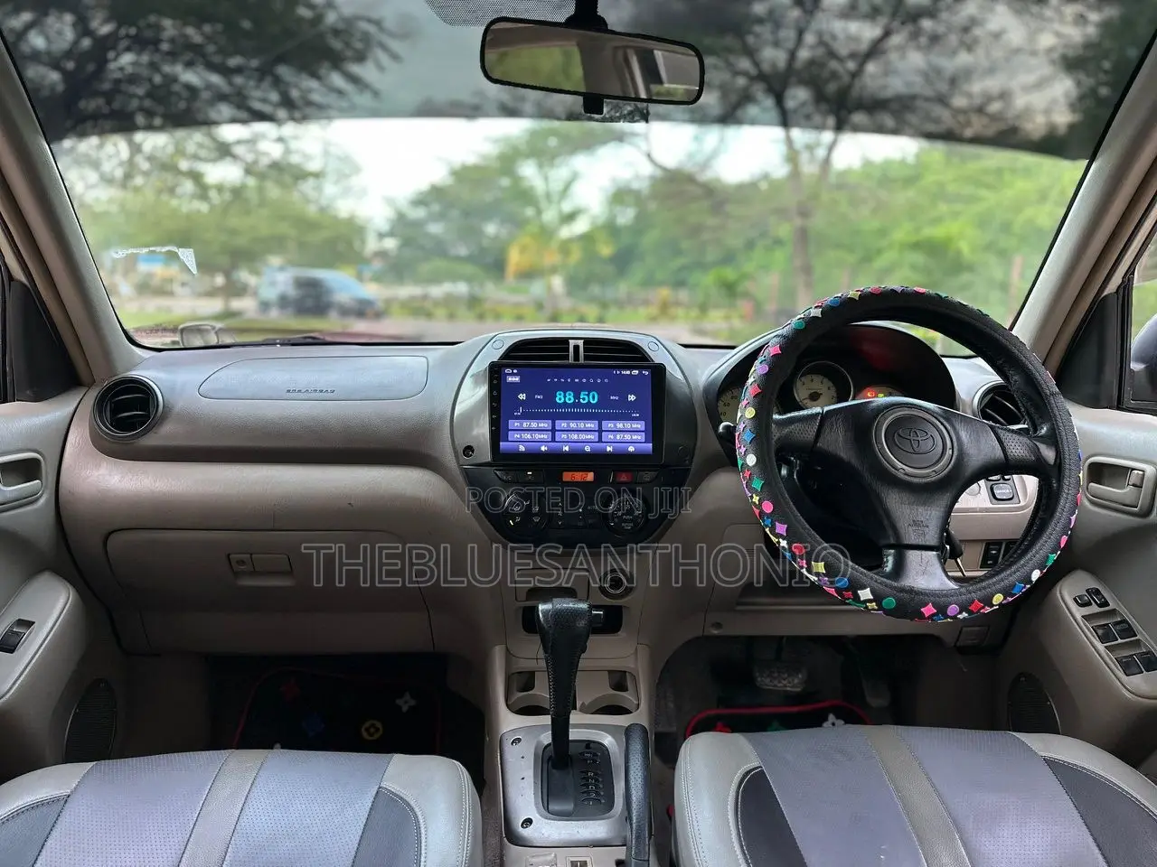 Toyota RAV4 2001 Gold