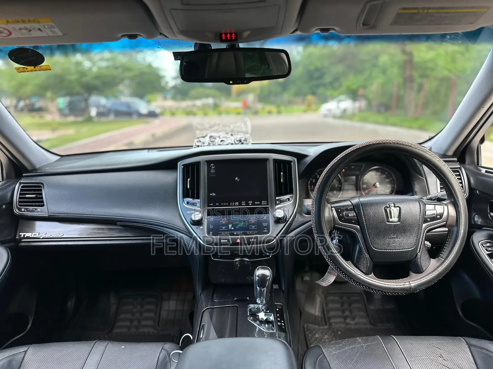 Toyota Crown 2014 White
