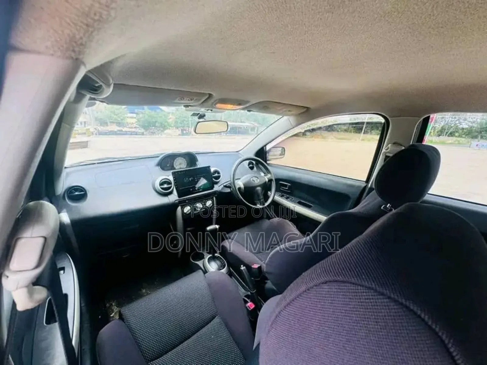 Toyota IST 2005 Silver