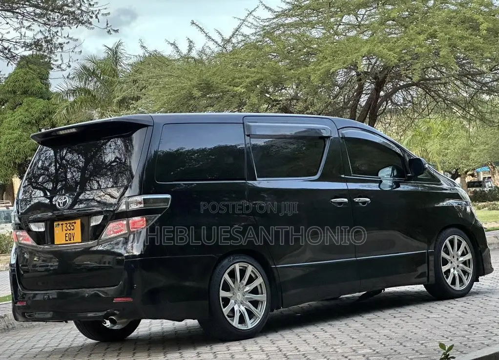 Toyota Alphard 2009 Black