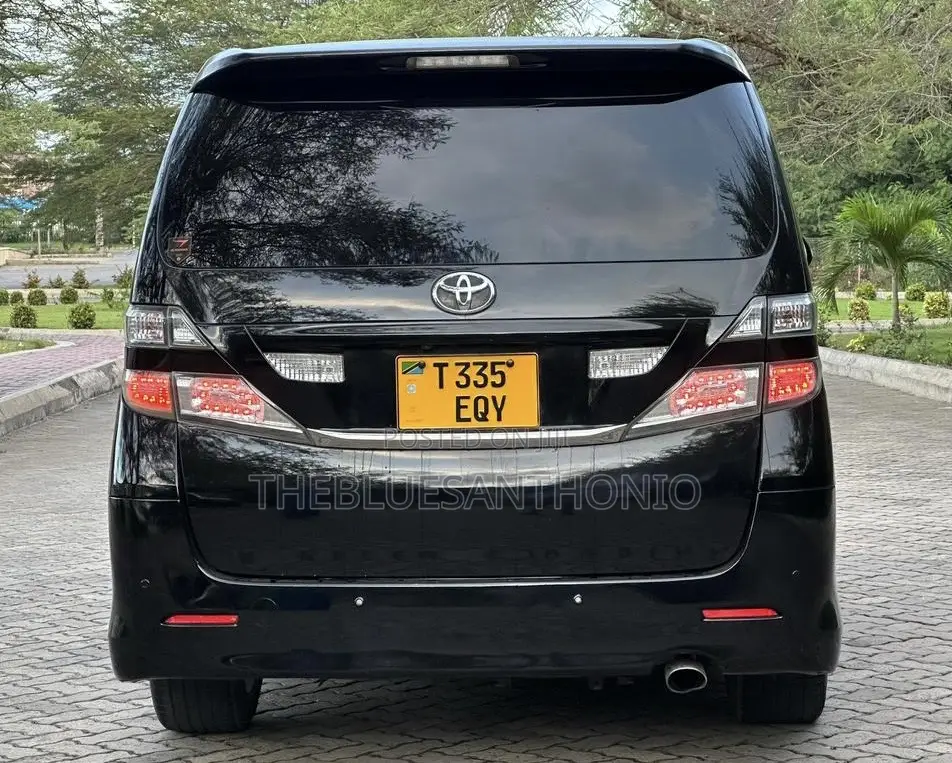 Toyota Alphard 2009 Black