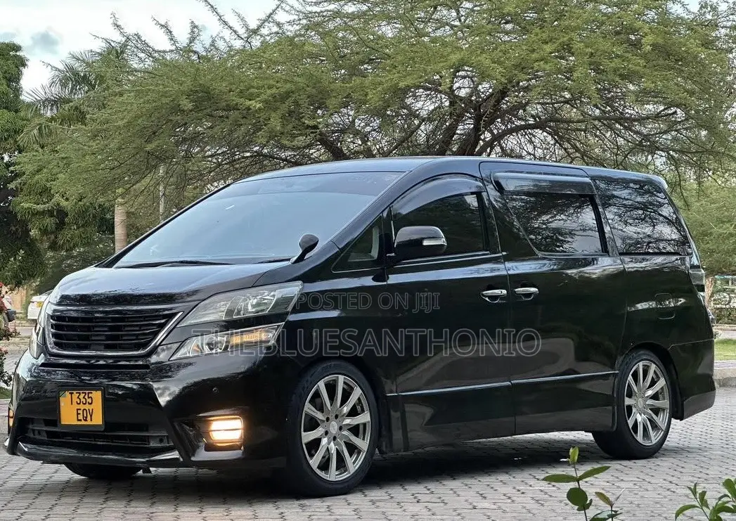 Toyota Alphard 2009 Black