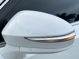 Toyota Crown 2014 White