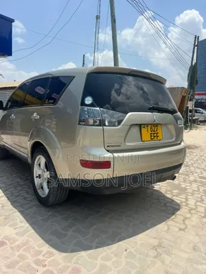 Mitsubishi Outlander 2009 Gold