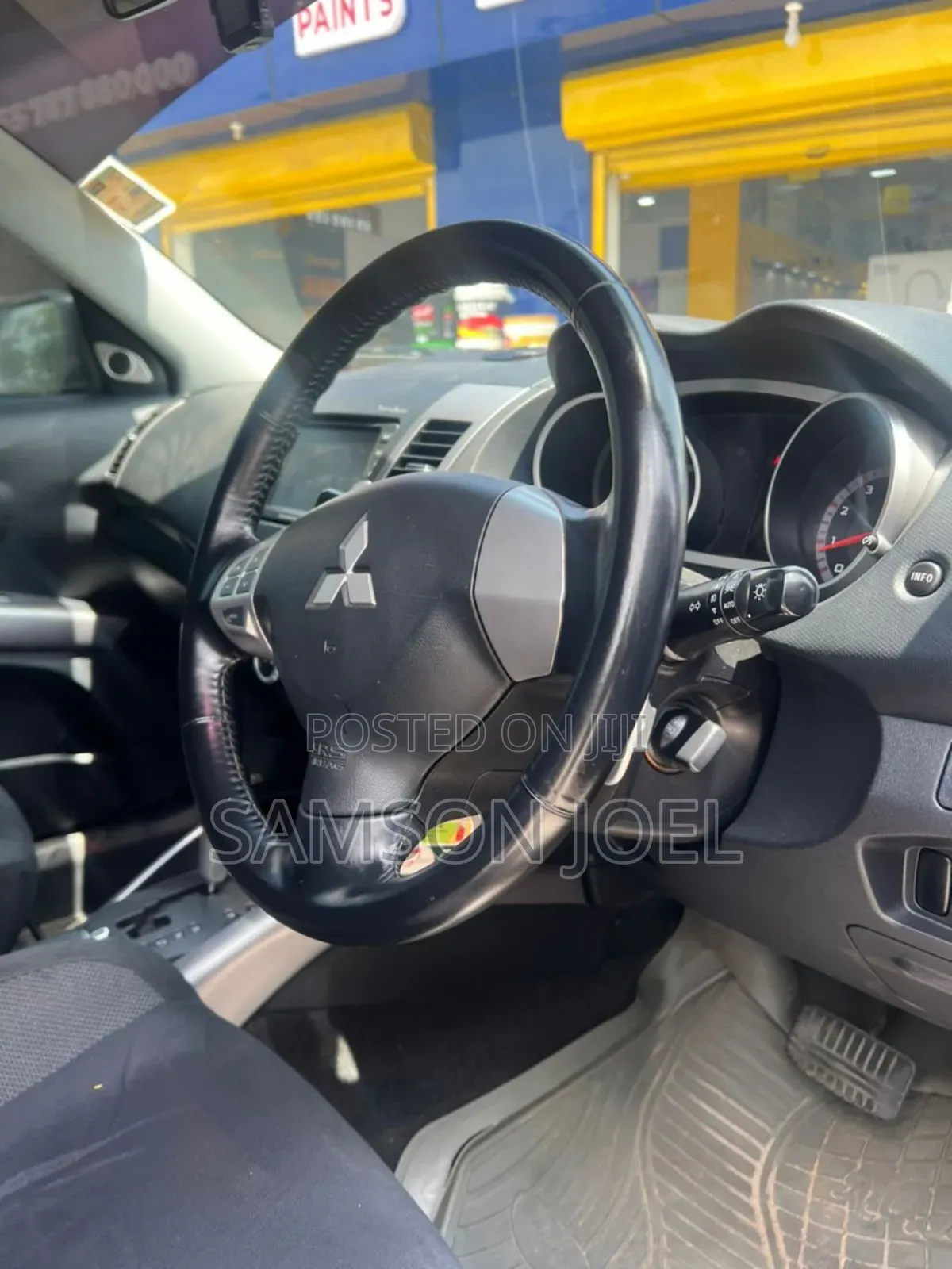 Mitsubishi Outlander 2009 Gold