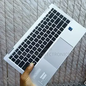 New Laptop HP EliteBook 1040 G8 16GB Intel Core i7 SSD 512GB