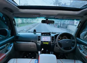 Toyota Land Cruiser Prado 2005 Pearl
