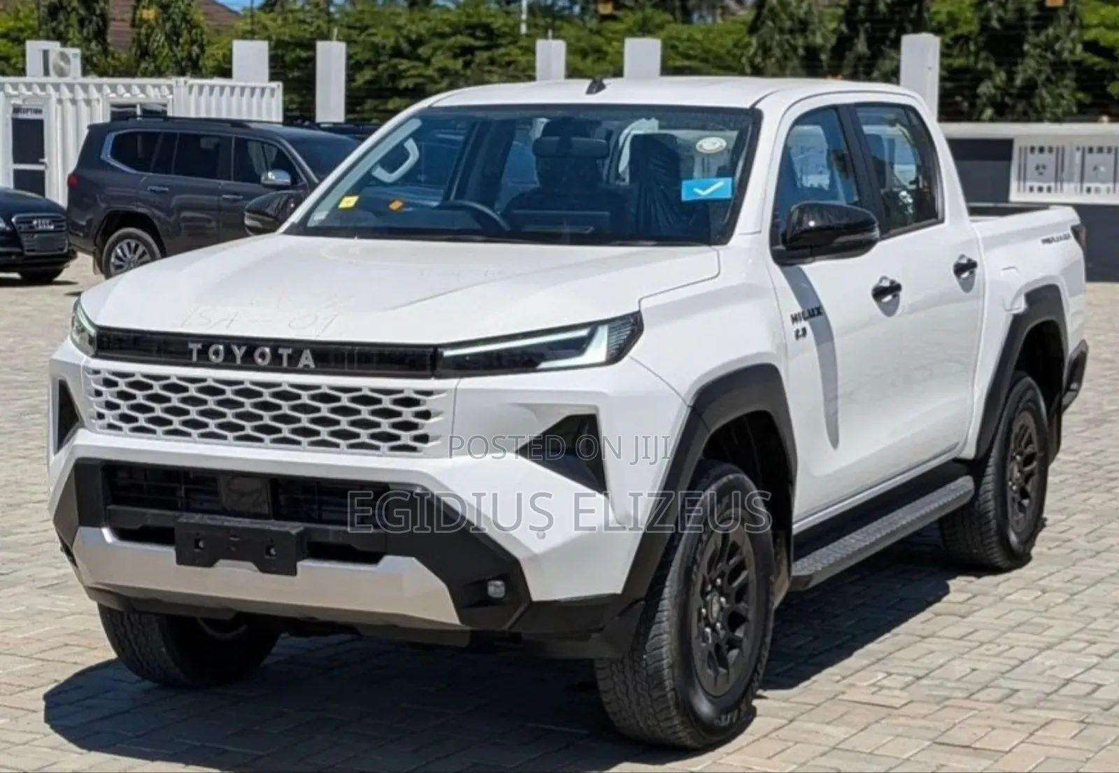 New Toyota Hilux 2025 White
