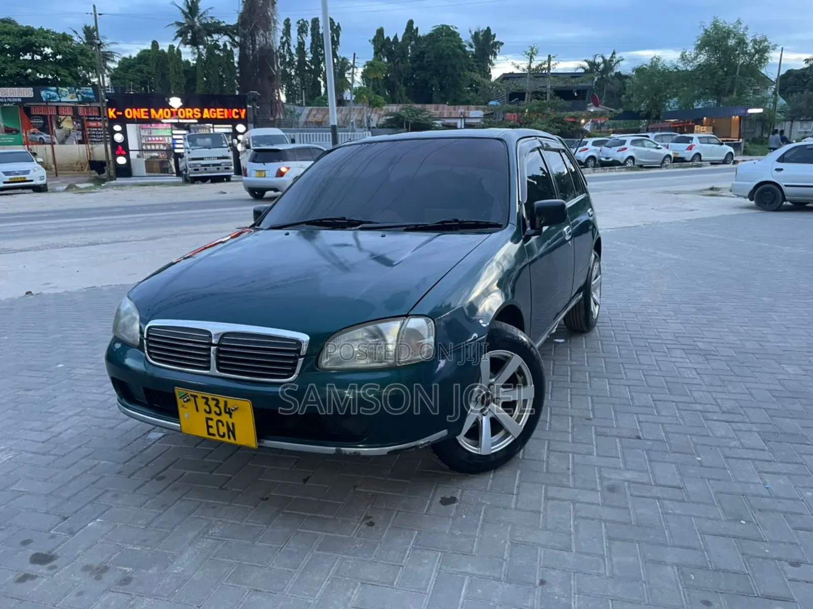 Toyota Starlet 2002 Green