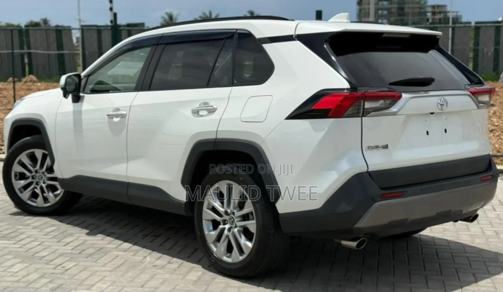 Toyota RAV4 2019 Pearl