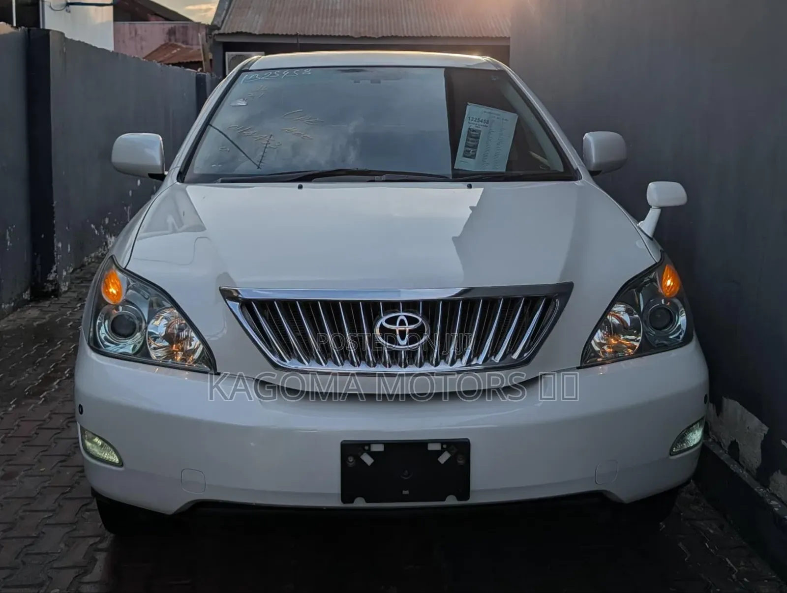 Toyota Harrier 2010 White