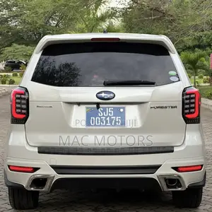 Subaru Forester 2013 White