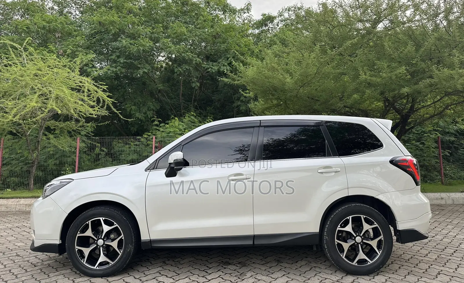 Subaru Forester 2013 White