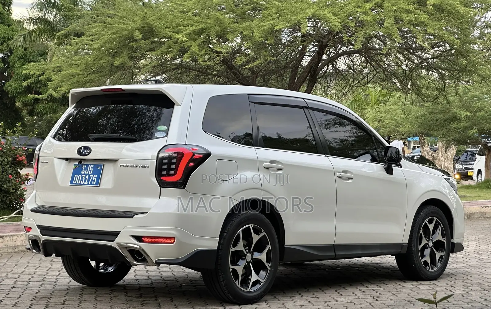 Subaru Forester 2013 White