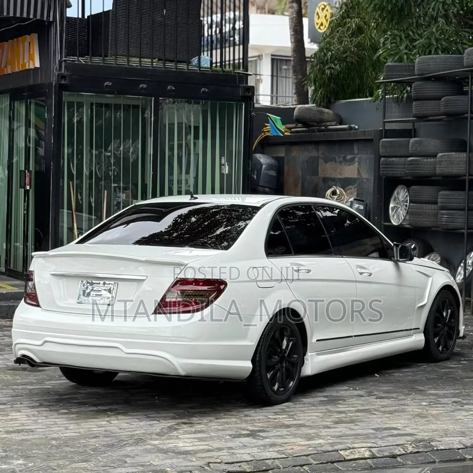 Mercedes-Benz C-Class C 200 Kompressor (W204) 2008 White