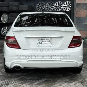 Mercedes-Benz C-Class C 200 Kompressor (W204) 2008 White