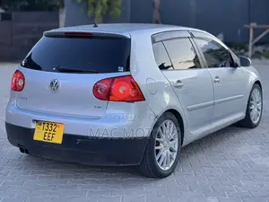Volkswagen Golf 2008 Silver