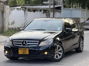 Mercedes-Benz C-Class 2012 Black