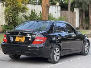 Mercedes-Benz C-Class 2012 Black