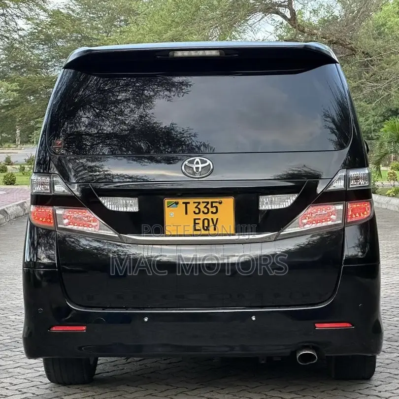 Toyota Alphard 2009 Black