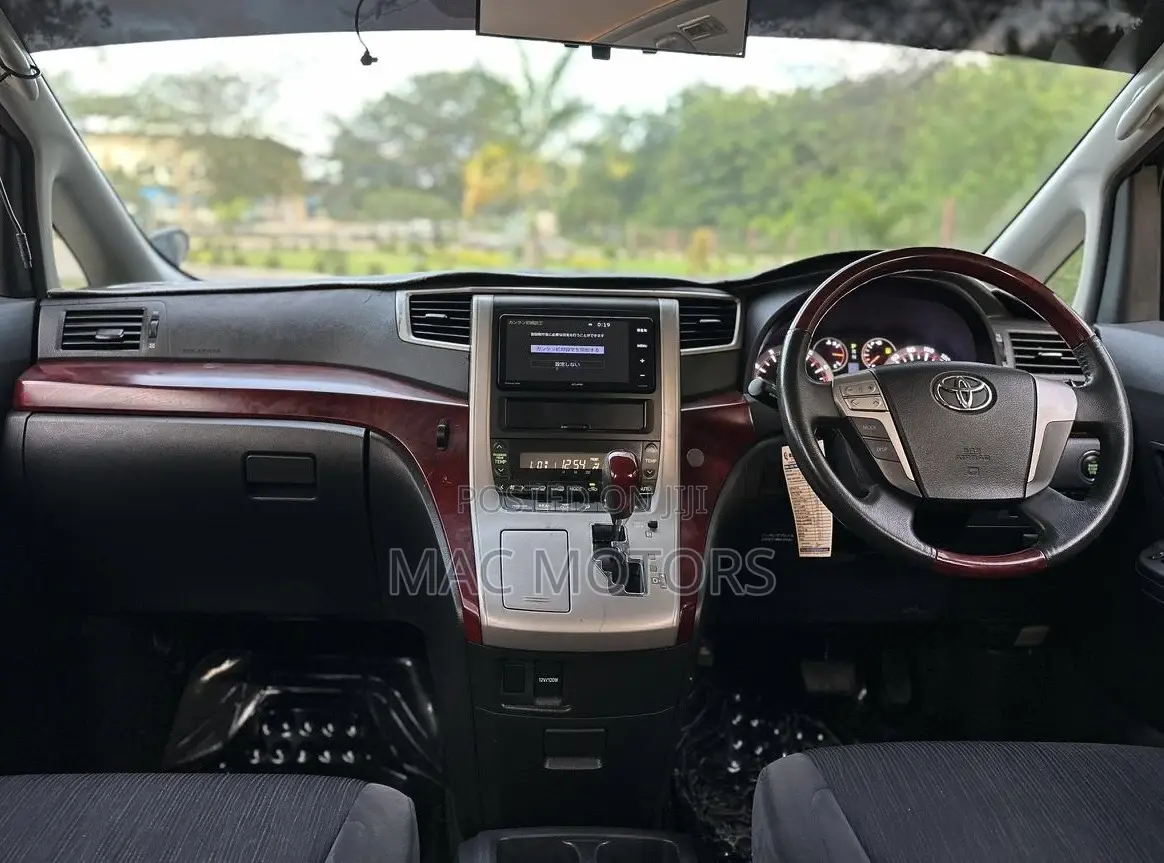Toyota Alphard 2009 Black