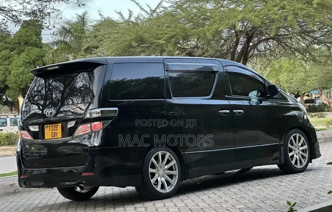 Toyota Alphard 2009 Black