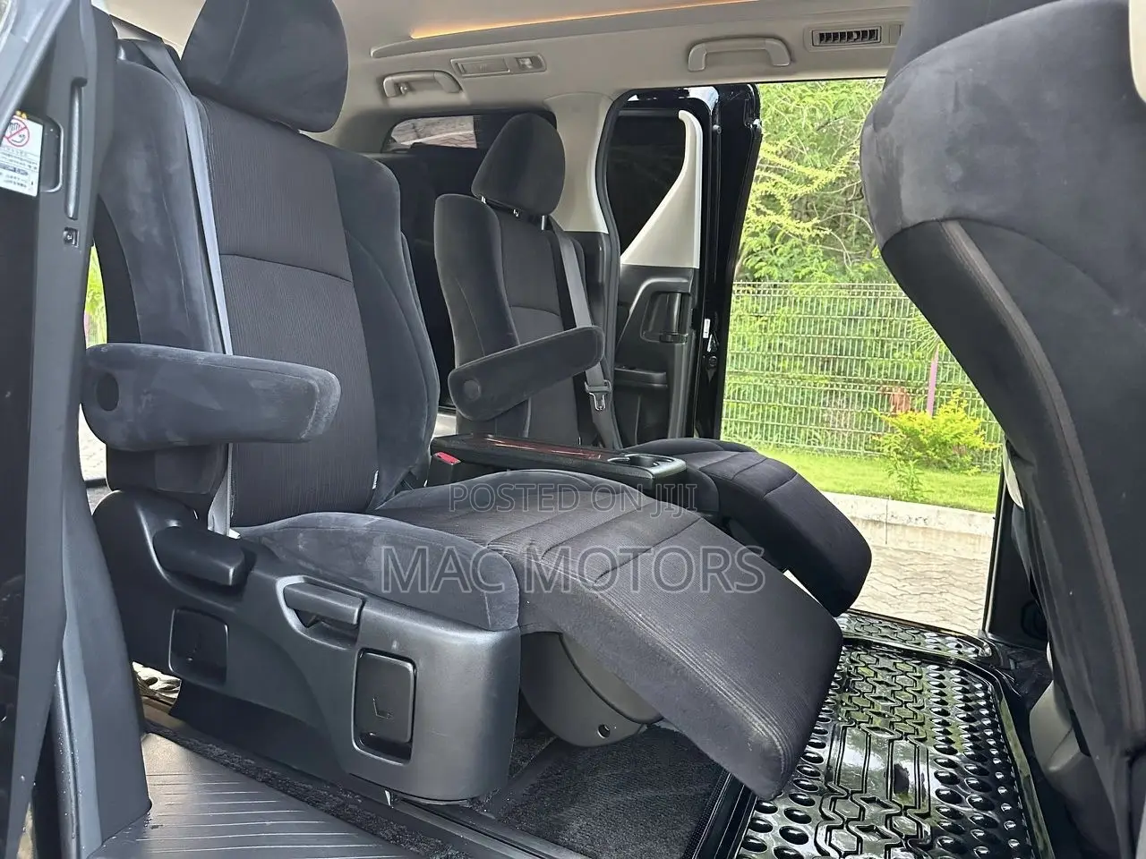 Toyota Alphard 2009 Black