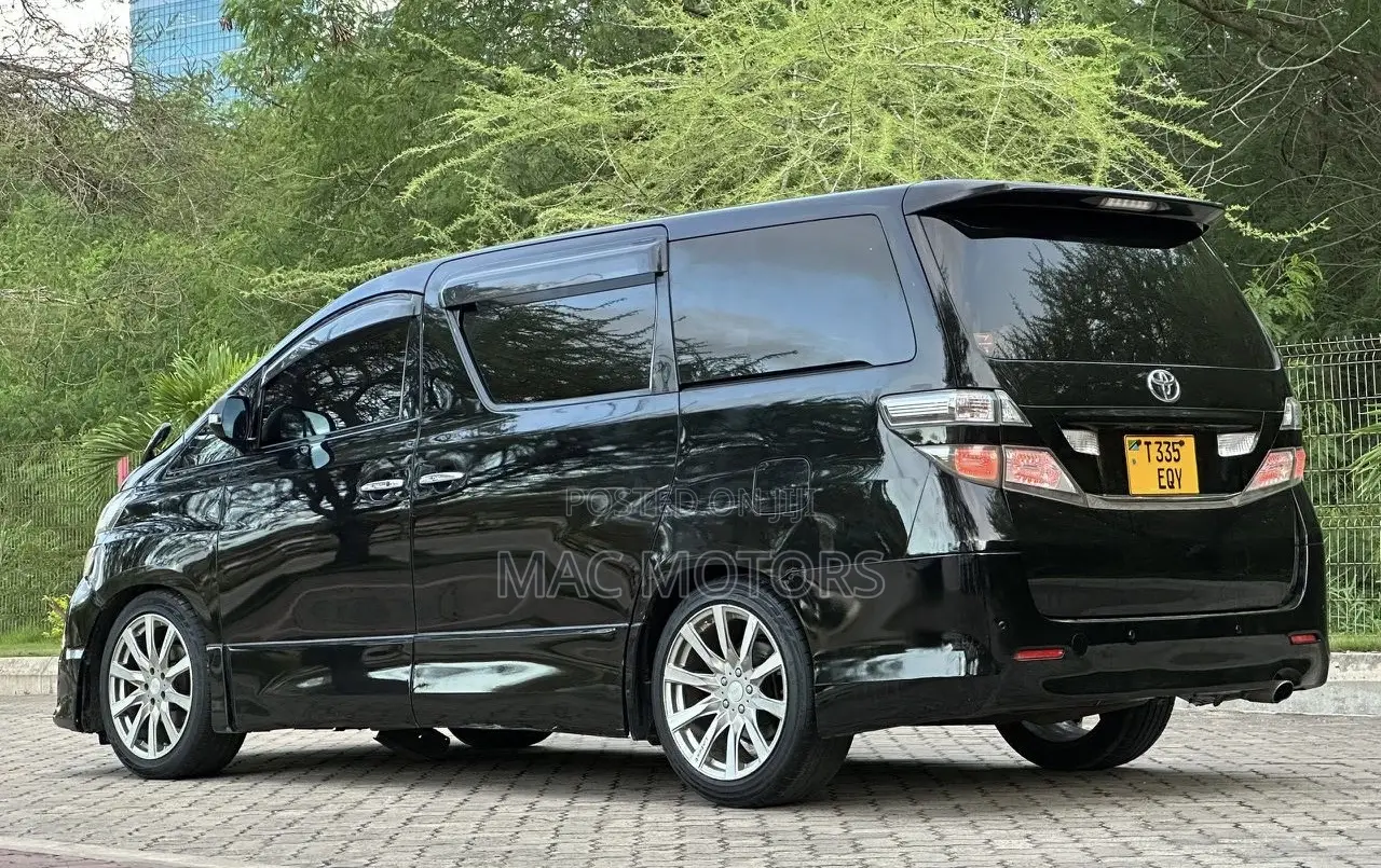 Toyota Alphard 2009 Black