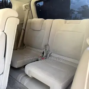 Toyota Land Cruiser Prado 2.8 2018 White