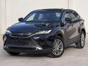 Toyota Harrier 2.0 2020 Black