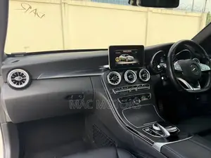 Mercedes-Benz C200 2015 White