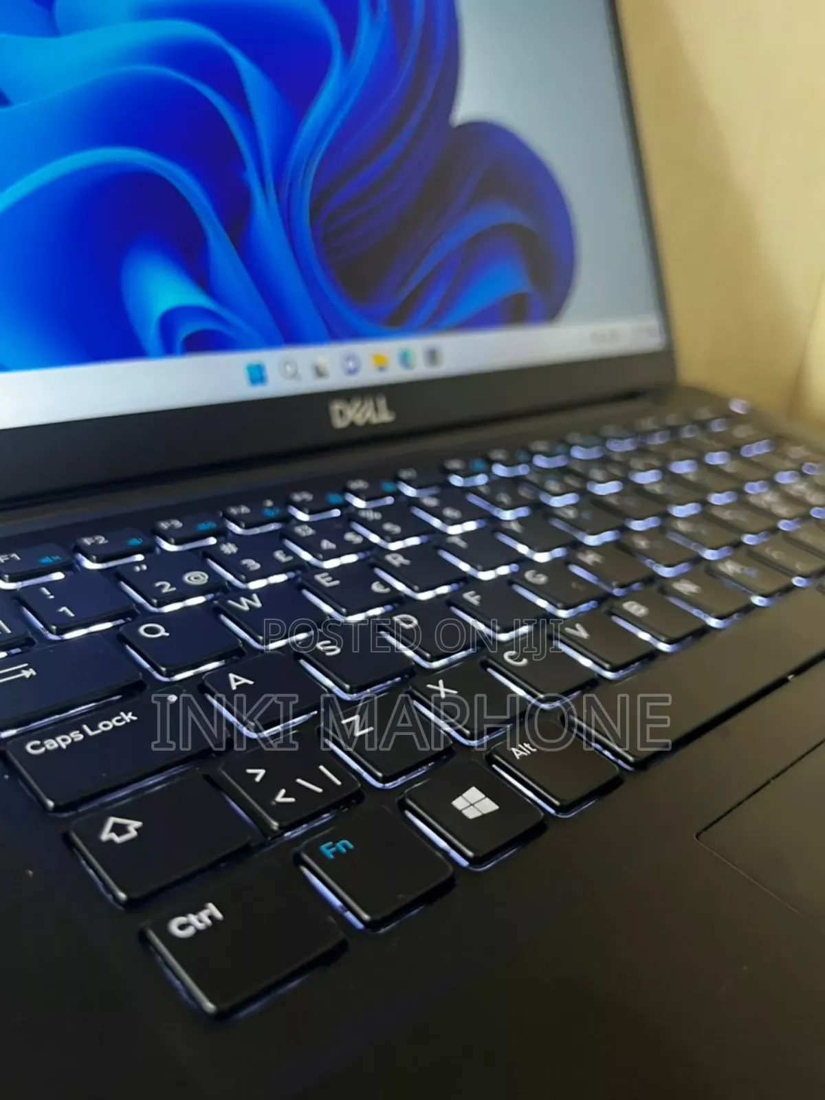 Laptop Dell Latitude 7390 8GB Intel Core i5 SSD 256GB
