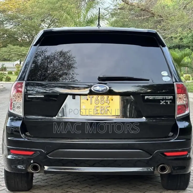 Subaru Forester 2011 Black