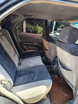Toyota Harrier 2002 Black