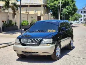 Toyota Harrier 2002 Black