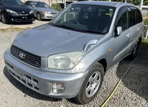 Toyota RAV4 1.8 2004 Silver