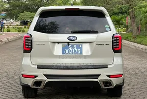 Subaru Forester 2013 White