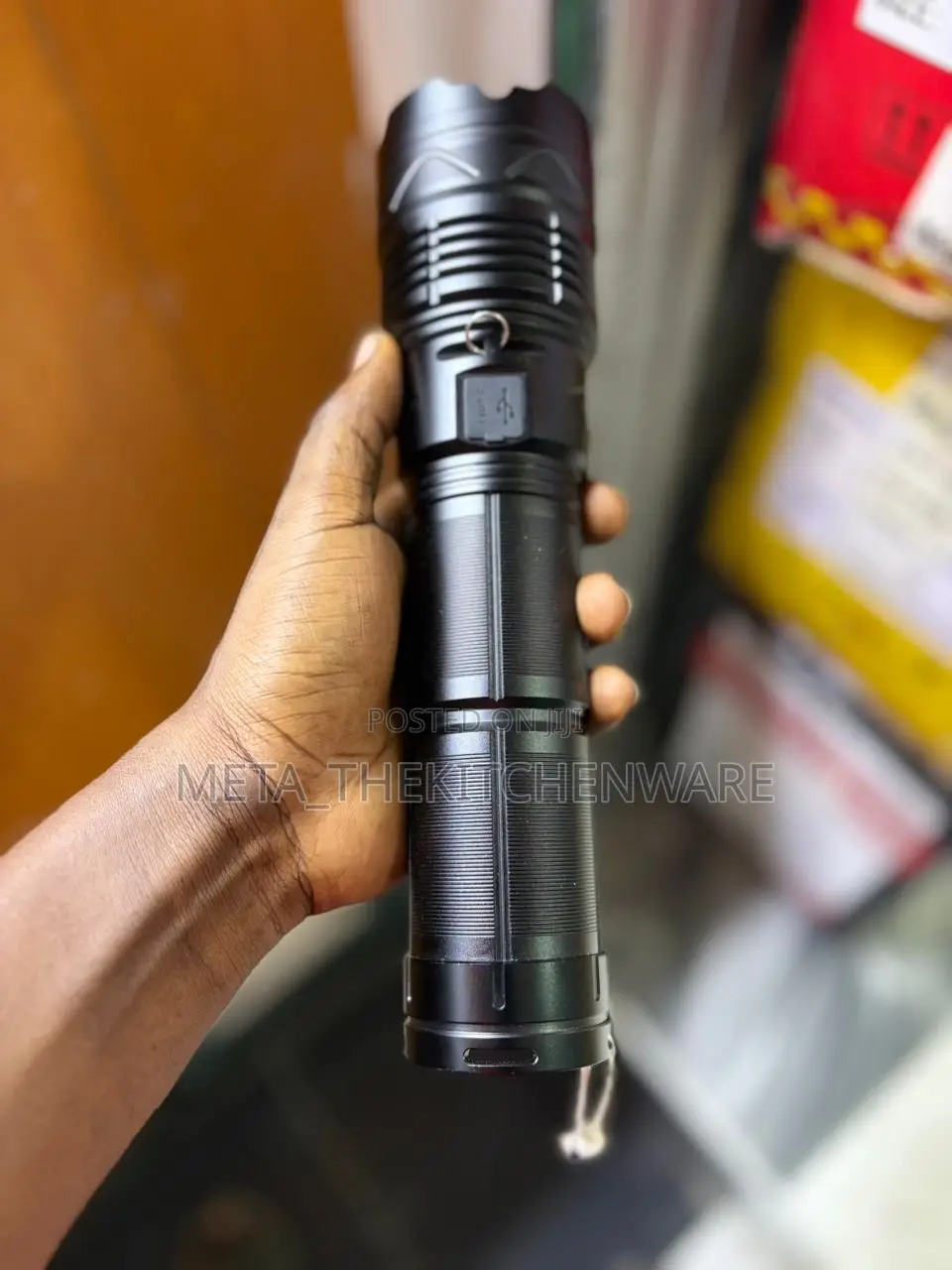 Long Range Rechargeable Torch