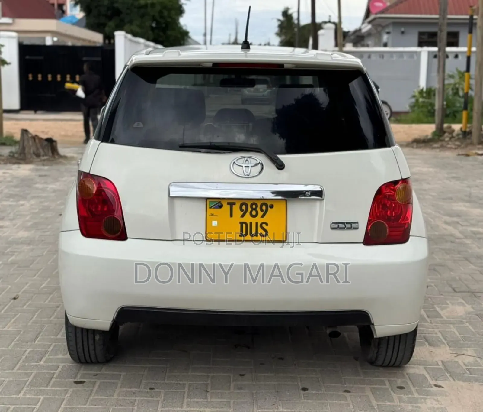 Toyota IST 2004 White