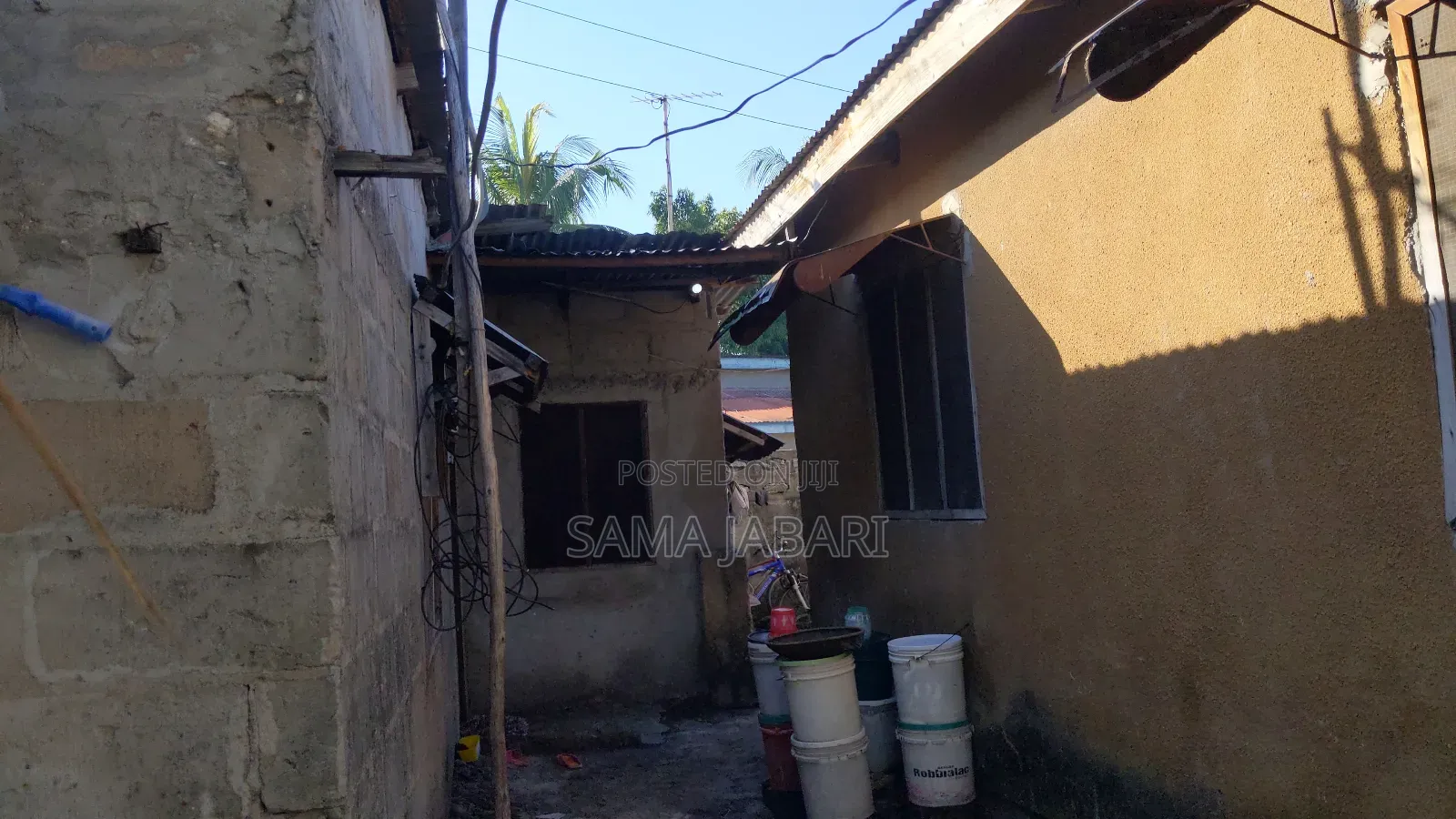 Nyumba Inauzwa Ipo Ndan Ya Fensi