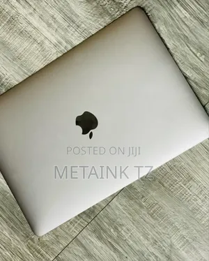 Laptop Apple MacBook Pro 2017 16GB Intel Core i5 HDD 500GB