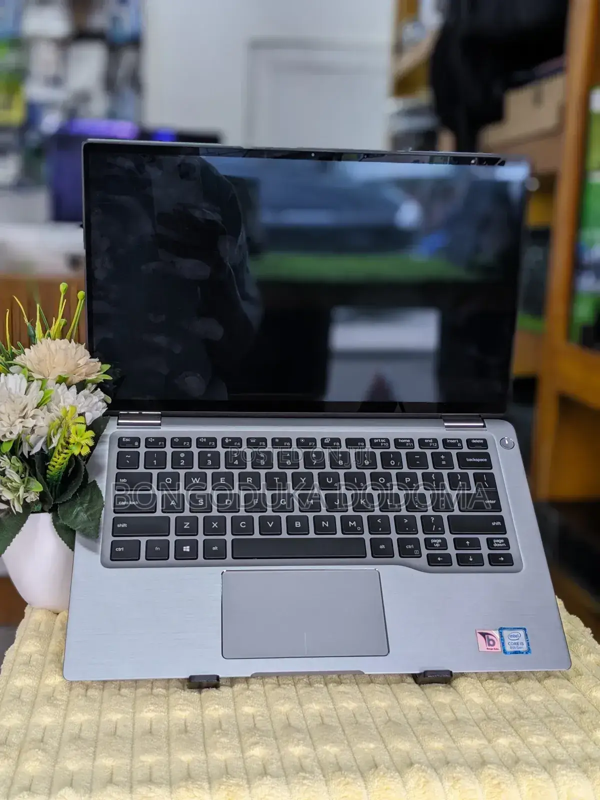 New Laptop Dell Latitude 7400 8GB Intel Core i5 SSD 256GB