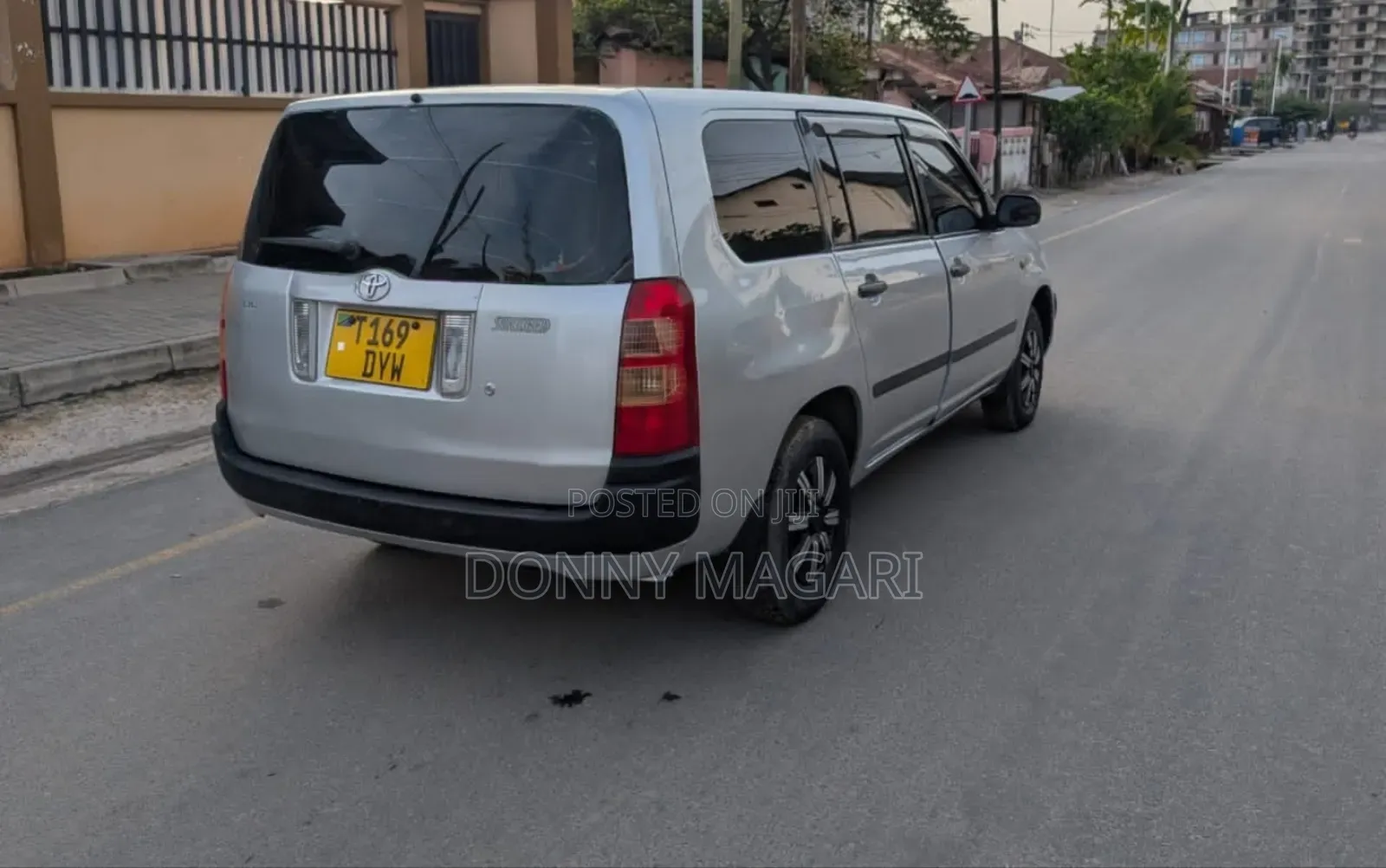 Toyota Probox 2005 Silver