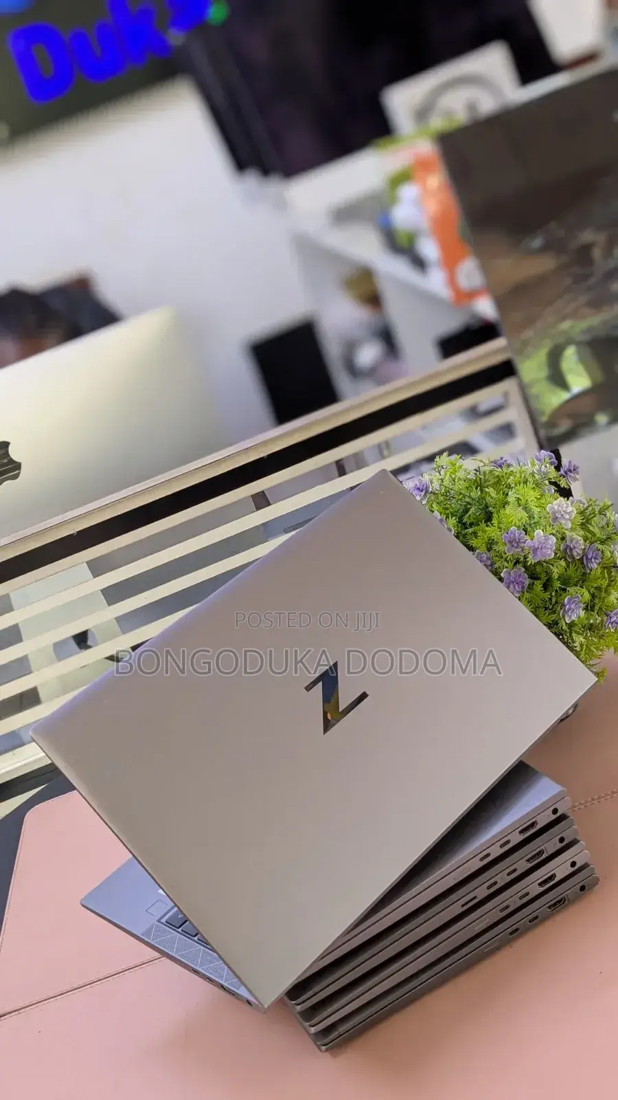New Laptop HP ZBook Firefly 14 G7 16GB Intel Core i7 SSD 256GB