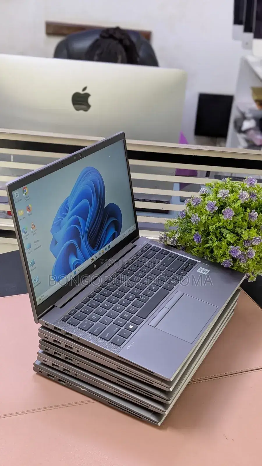 New Laptop HP ZBook Firefly 14 G7 16GB Intel Core i7 SSD 256GB