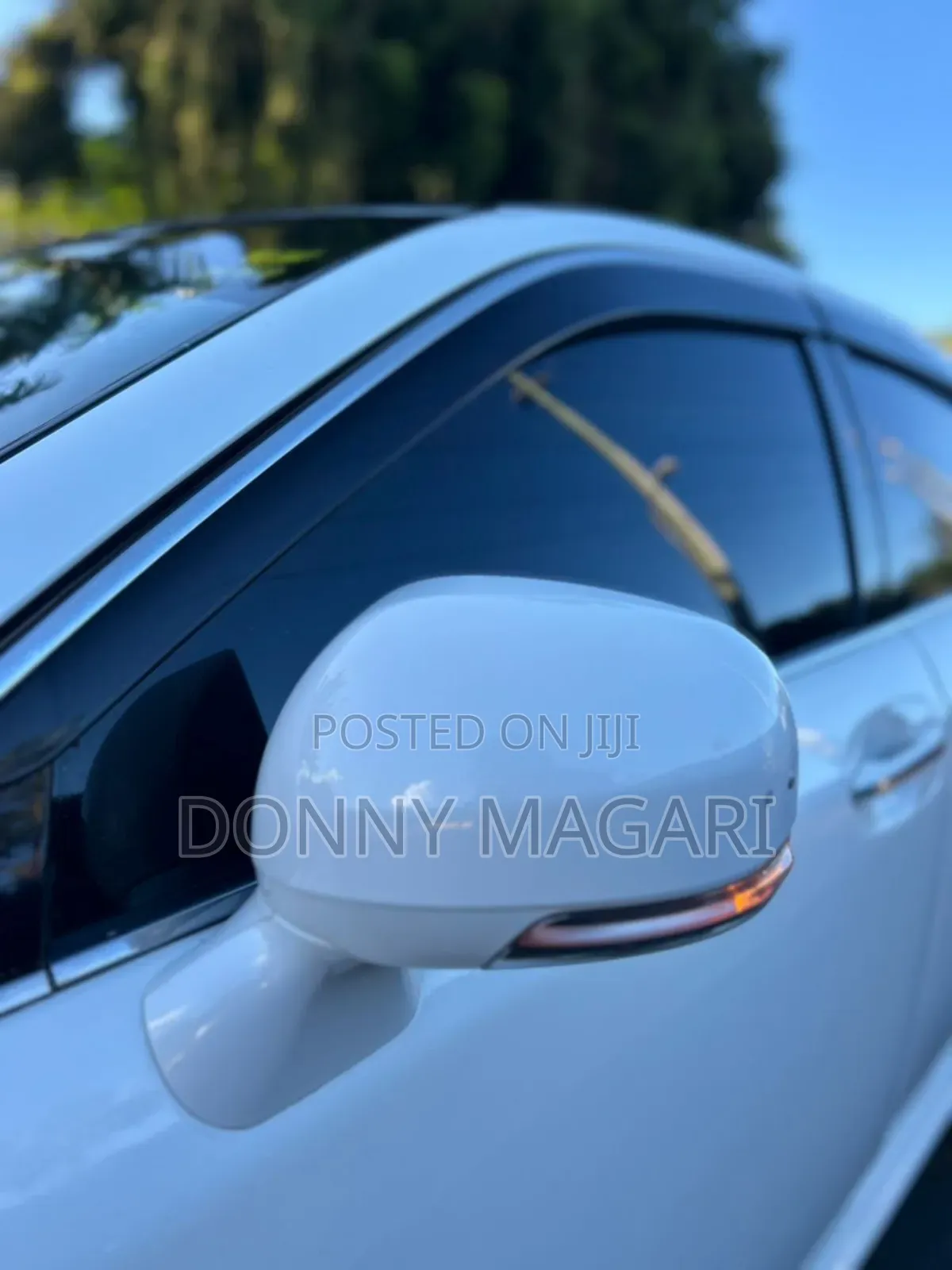 Toyota Crown 2009 White