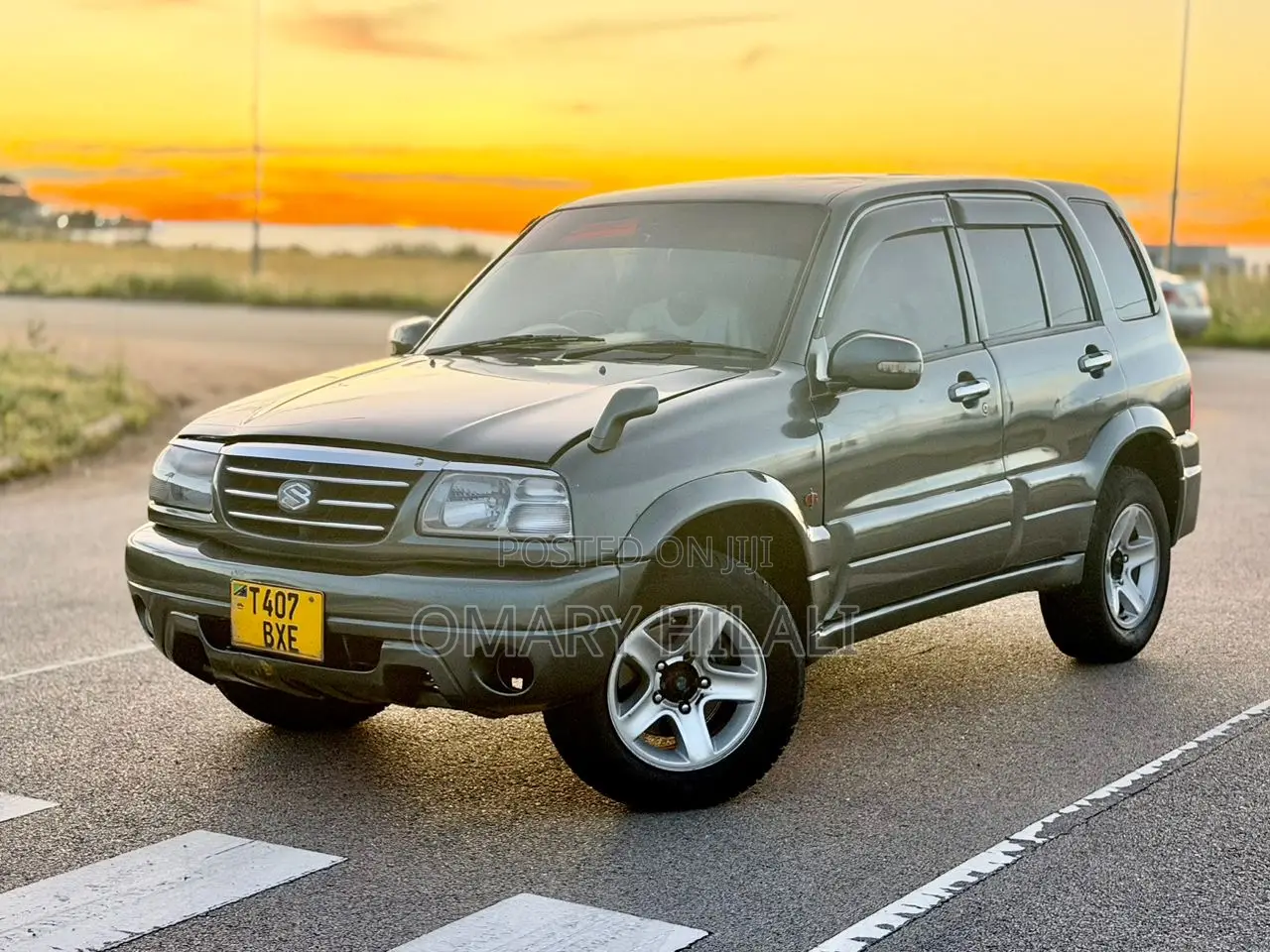 Suzuki Escudo 1997 Gray