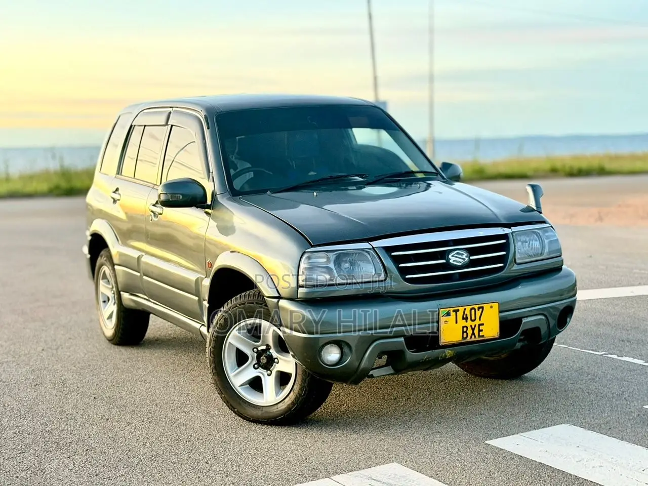 Suzuki Escudo 1997 Gray